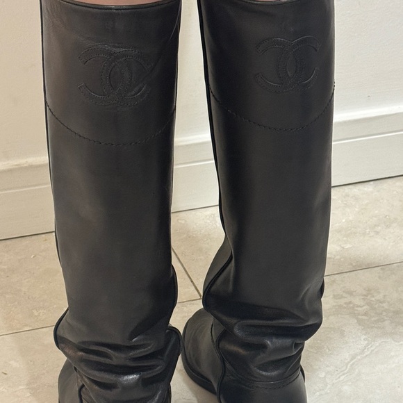 CHANEL Knee High Leather Equestrian Riding Boots - Picture 12 of 14